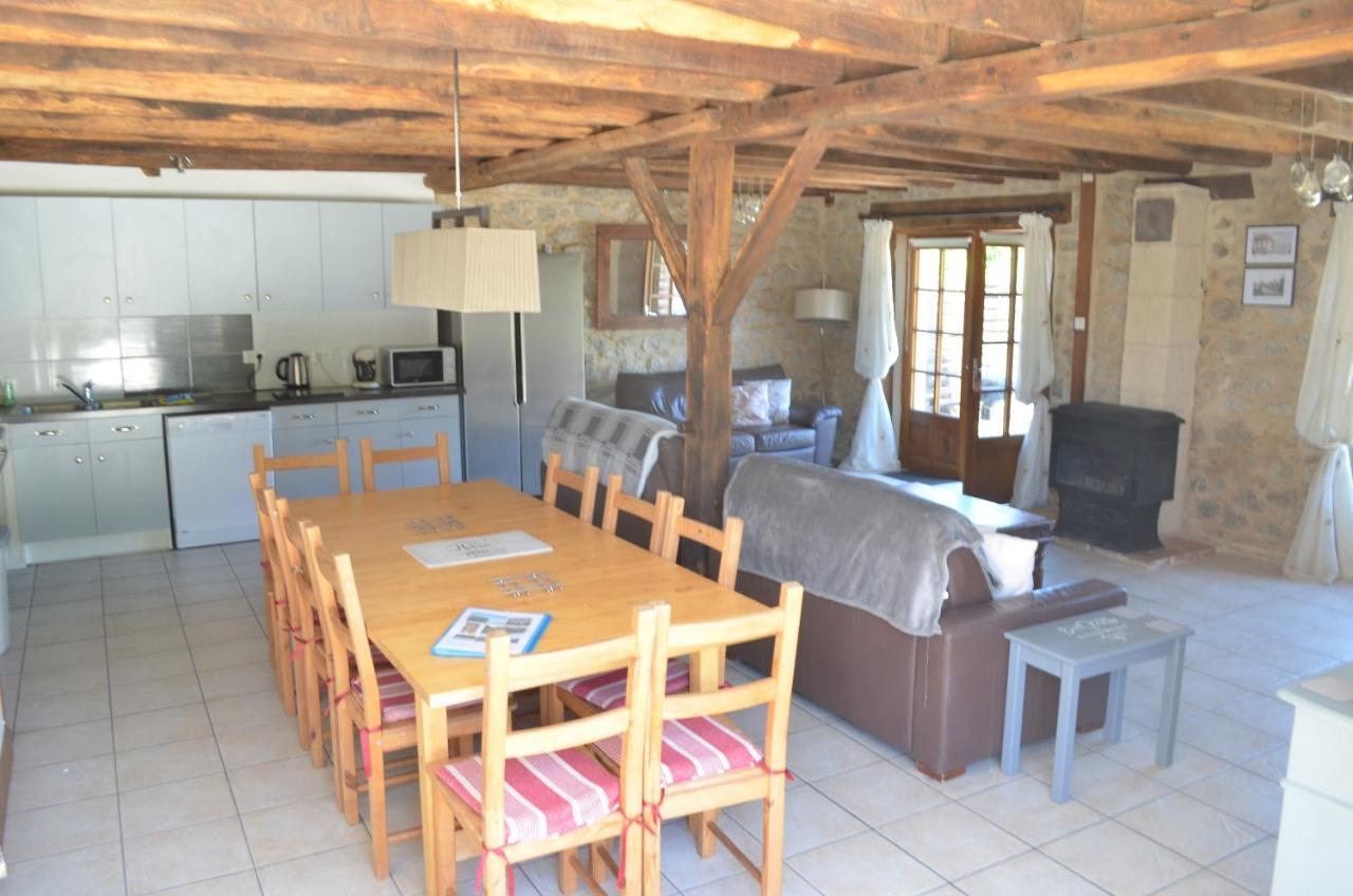 The Railway Cottage - Characterful And Comfortable Holiday Cottage Piégut-Pluviers Esterno foto